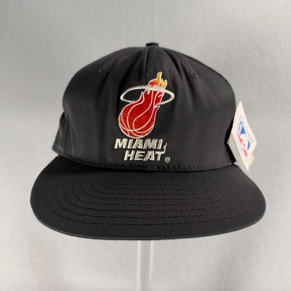 Miami Heat AJD 1990s Vintage NBA Snapback Hat NWT Black Made in USA